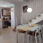 Апартаменты Amplio Duplex En La Playa Con Piscina