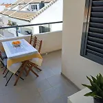 Amplio Duplex En La Playa Con Piscina Альмарда