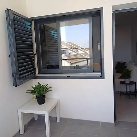 Apartment Amplio Duplex En La Playa Con Piscina Almarda